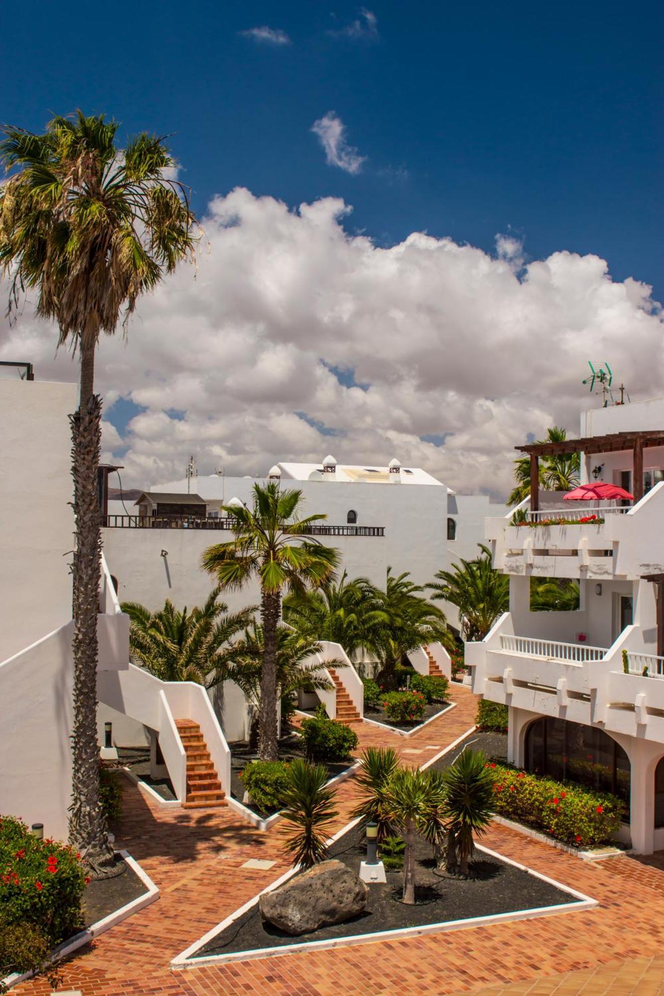 Apartamento The Colors House Costa Teguise Exterior foto